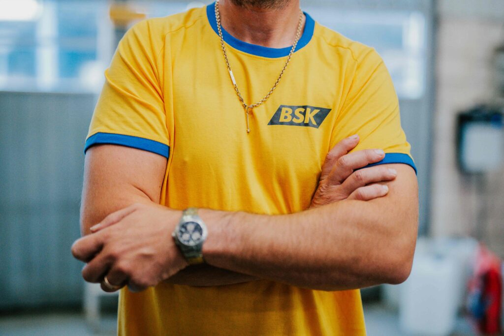 BSK logo på t-shirt